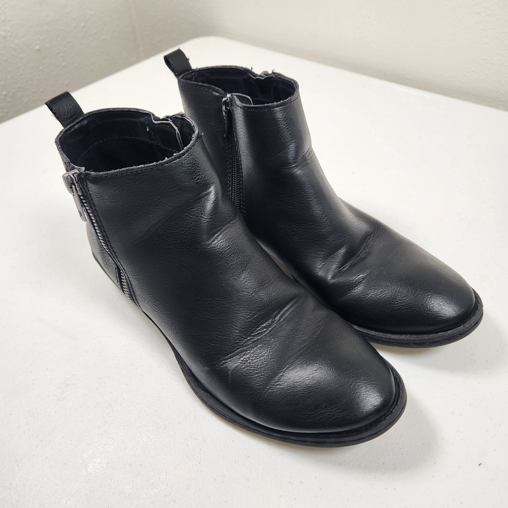 b. o. c. Womens Black Booties Side Zipper Block Heel Sz 7.5 M Ankle Boots